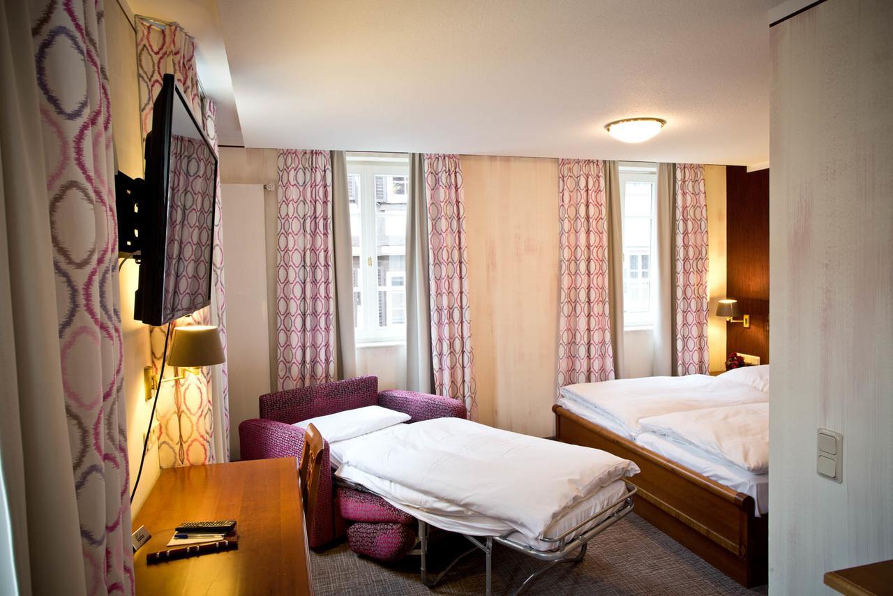 Hotel Karpfen 埃伯巴赫 外观 照片