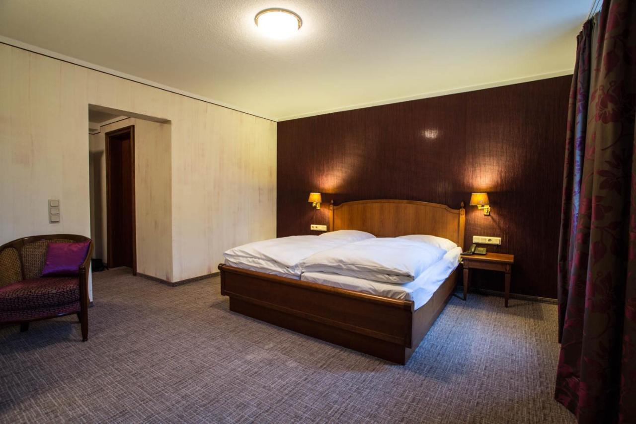 Hotel Karpfen 埃伯巴赫 外观 照片