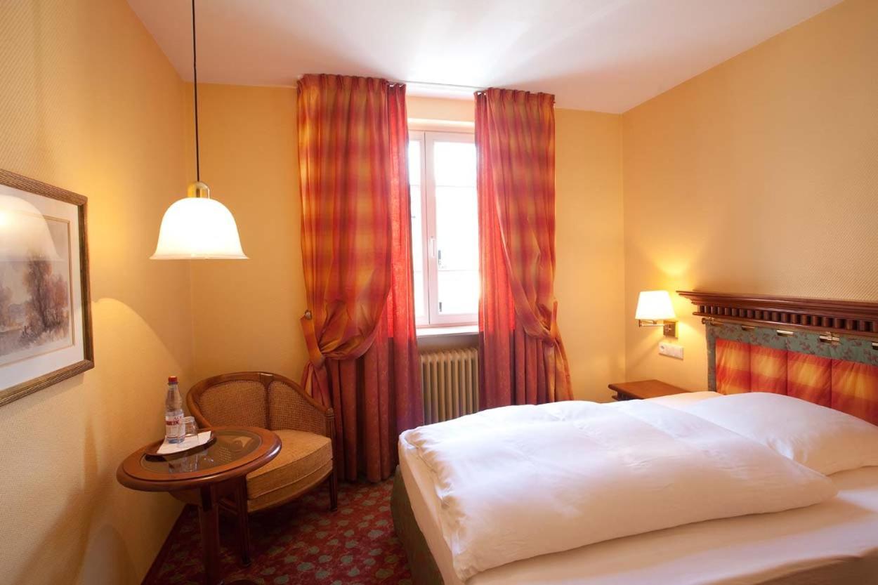 Hotel Karpfen 埃伯巴赫 外观 照片
